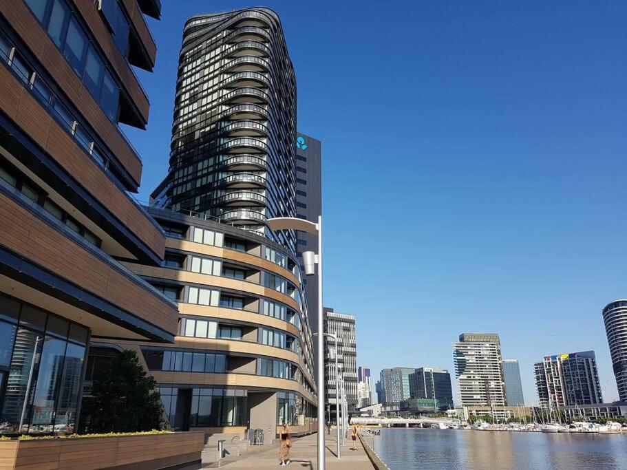 Melbourne Docklands Riverside Views المظهر الخارجي الصورة