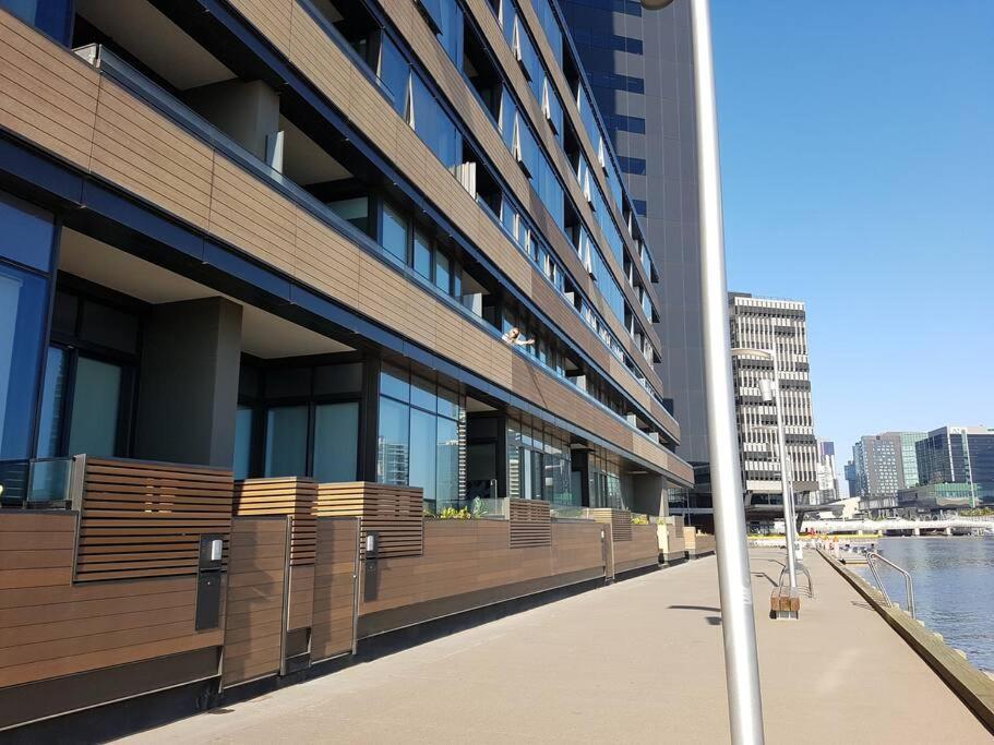 Melbourne Docklands Riverside Views المظهر الخارجي الصورة