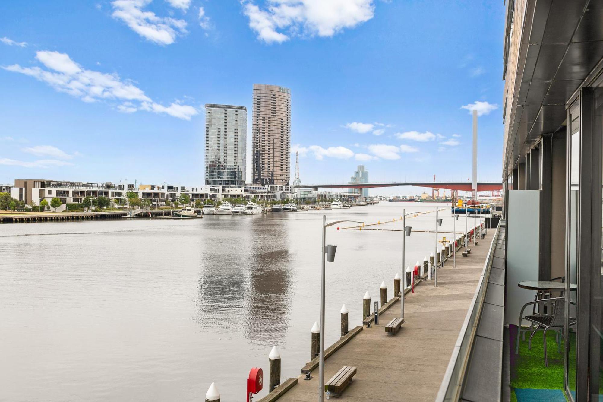 Melbourne Docklands Riverside Views المظهر الخارجي الصورة